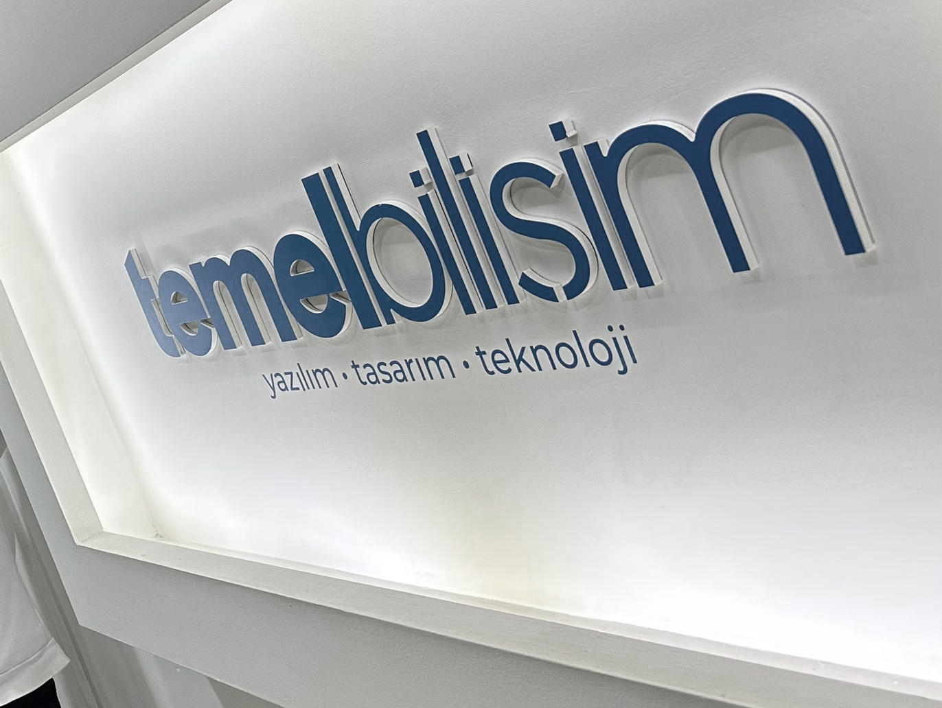 Temel Bilişim: Sıradışı Çözümlerle Hedeflerinize Ulaşın